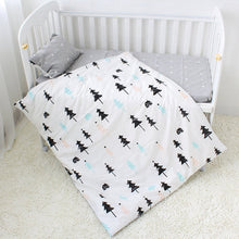 Load image into Gallery viewer, Baby Crib Bedding Set